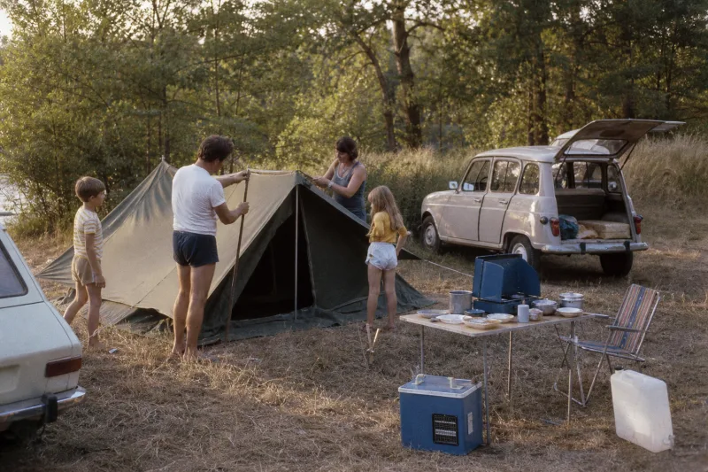 Camping : des vacances sous la toile aux hébergements tout confort, une révolution en 50 ans
