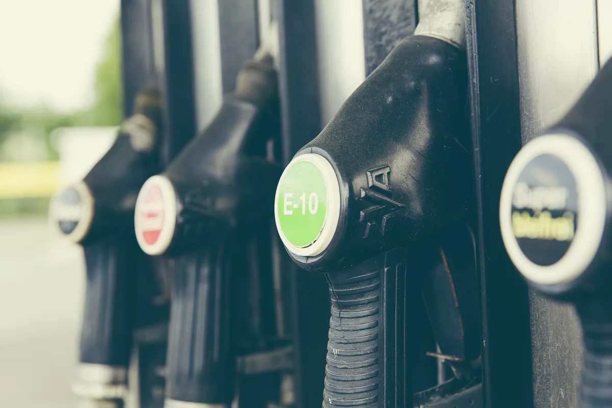 10 conseils pour réduire vos frais de carburant 