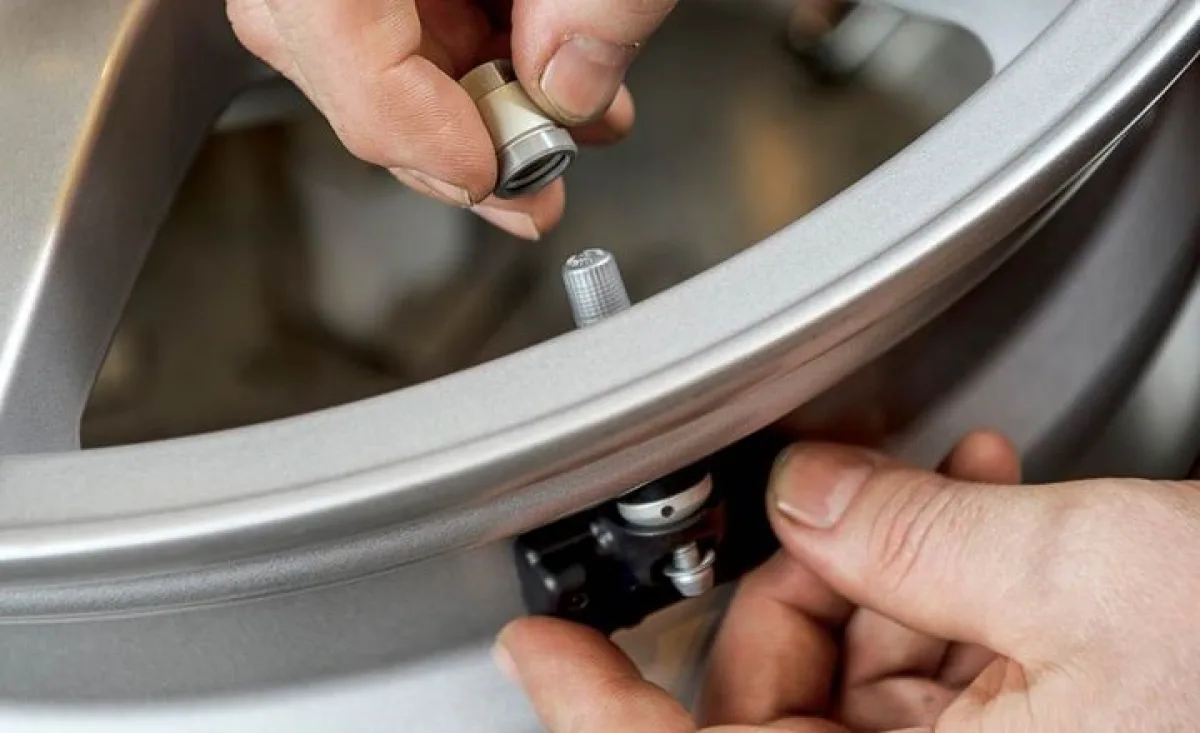 Ce qu’il faut savoir sur les capteurs électroniques de pression pour pneumatiques